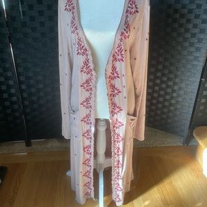 POL long open tunic from Buckle. Light pink/tan with darker embroidery.